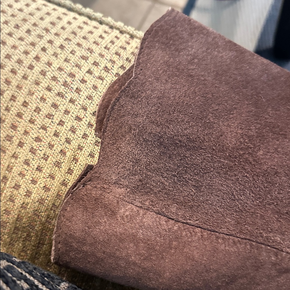Margaret Godfrey. Womenβs Chocolate Suede Blazer - Picture 7 of 8